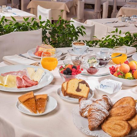 Hotel Rocce Sarde San Pantaleo Dış mekan fotoğraf