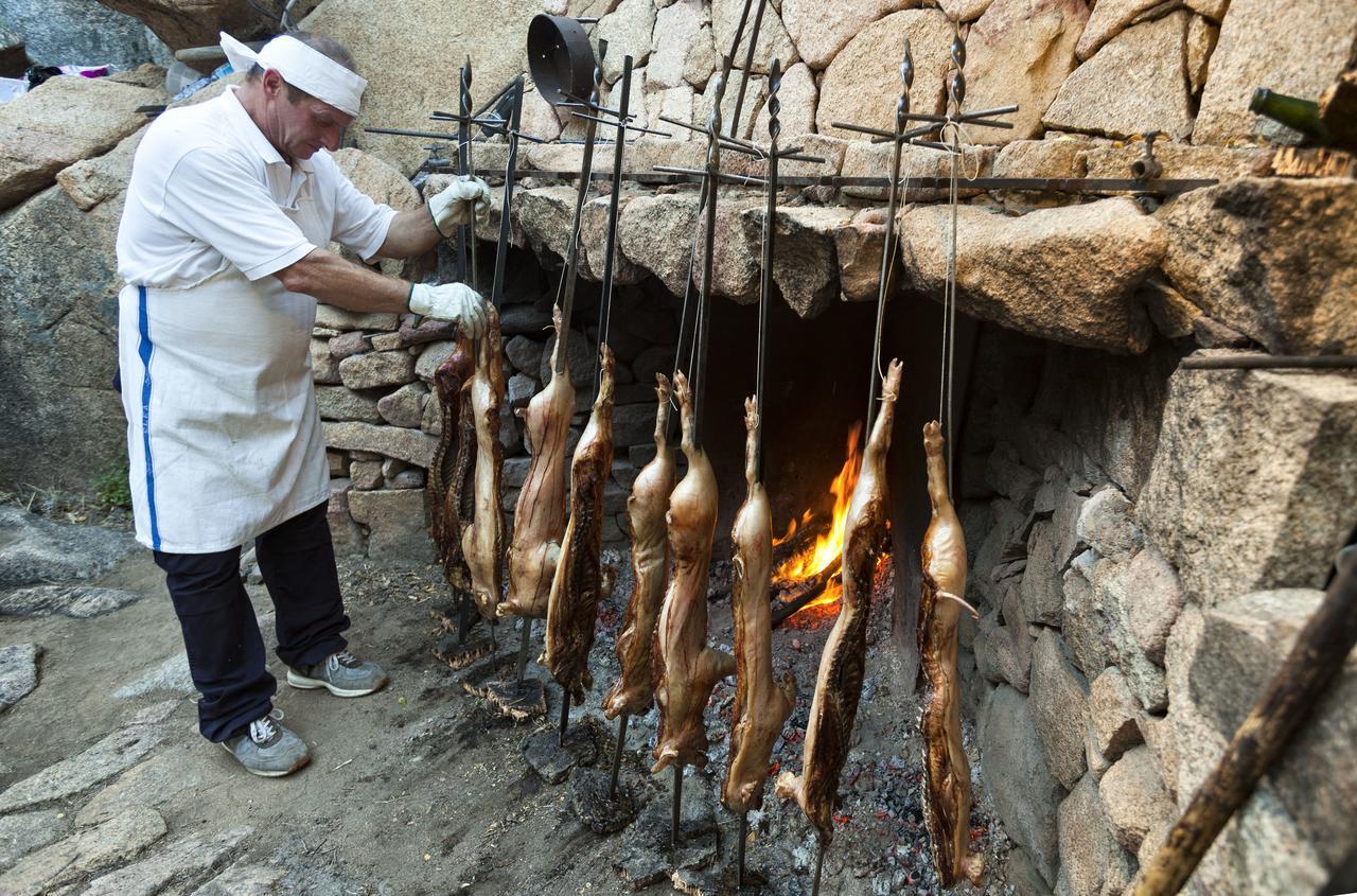 Hotel Rocce Sarde San Pantaleo Dış mekan fotoğraf
